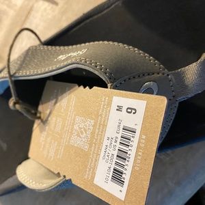 NWT Olukai Ohana Flip Flops